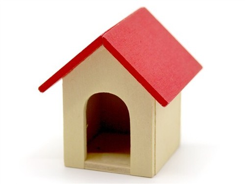 Dolls house dog animal kennel - dolls,