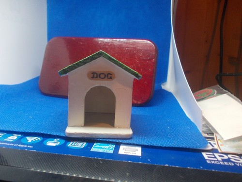 Small pre loved - dogs, kennel
